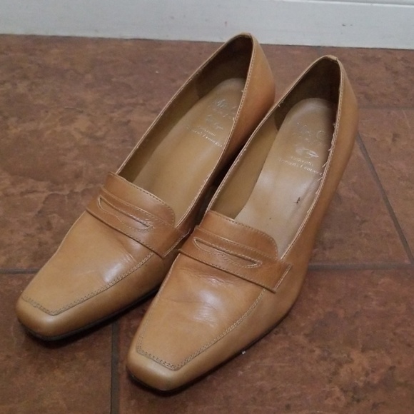 Leather shoes size 6.5 - Picture 2 of 3